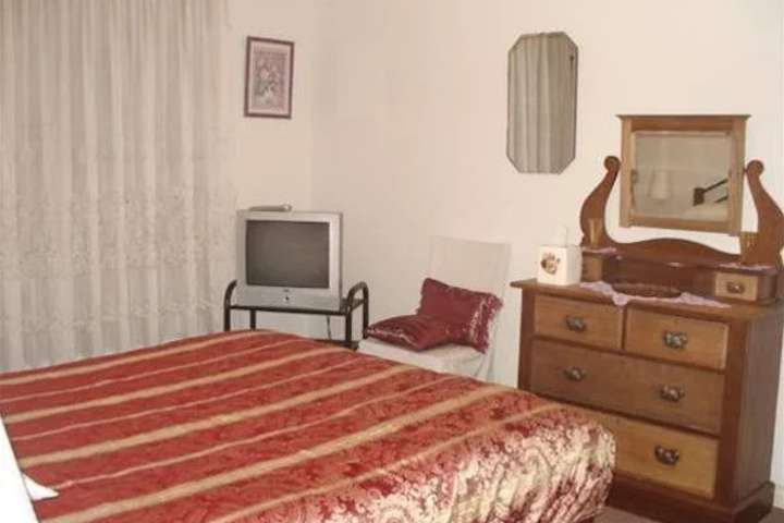 Room 3 of 12