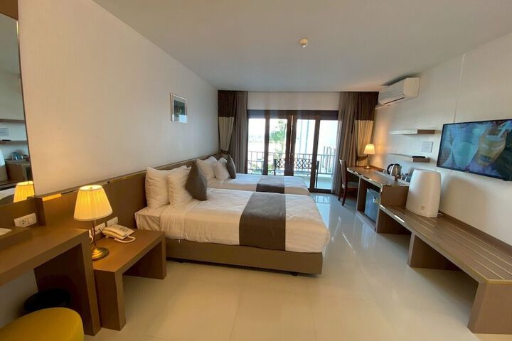 Room 21 of 54