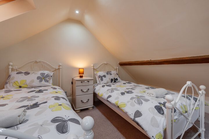 Room 45 of 167