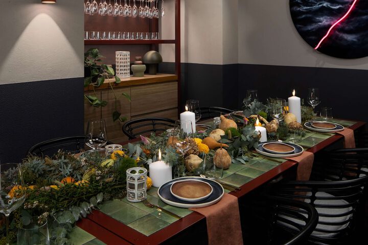 Dining 33 of 46