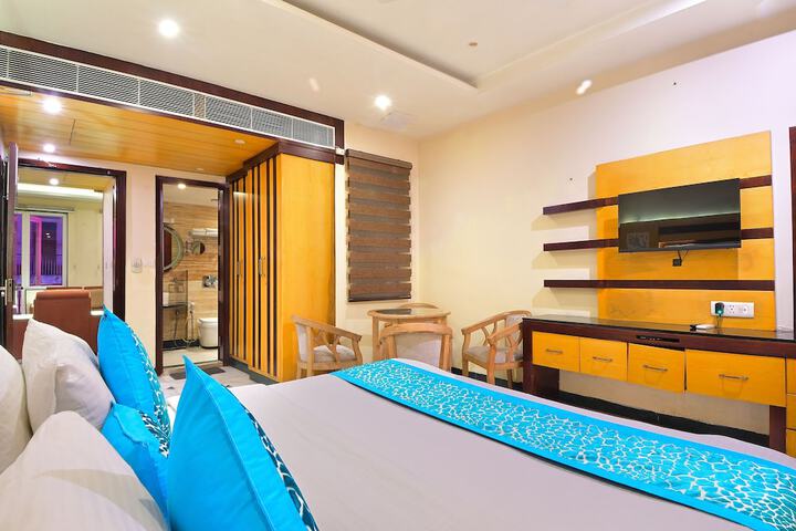 Room 30 of 59