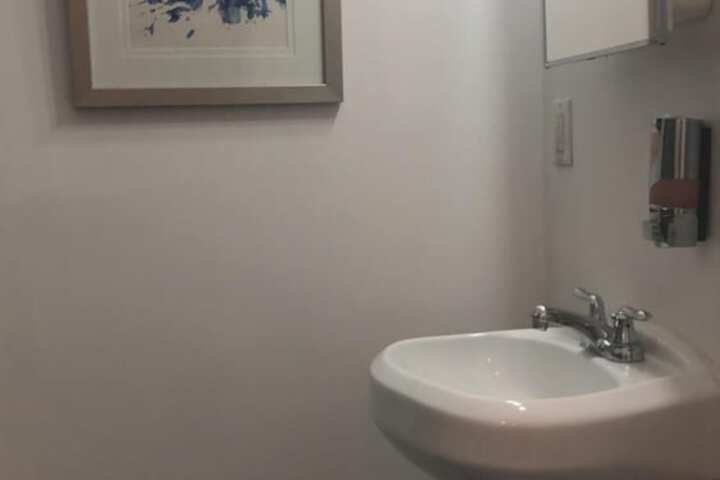 Room 207 of 214