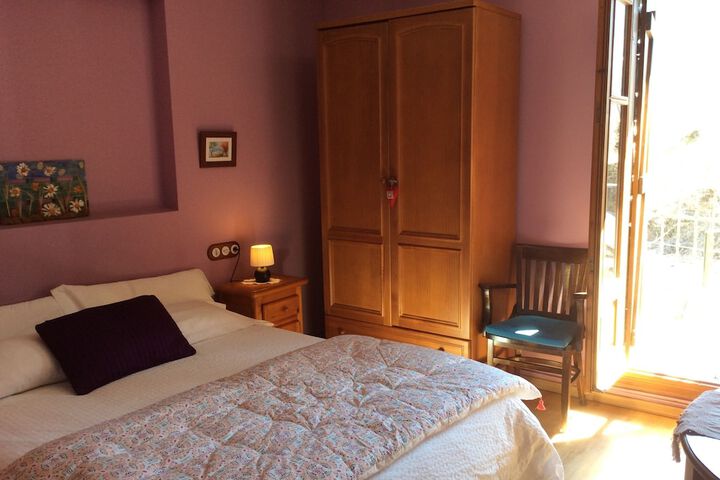 Room 10 of 49