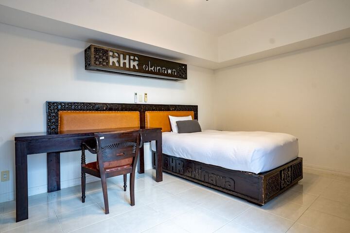 Room 56 of 127