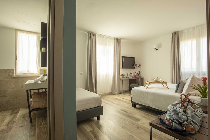 Room 14 of 75