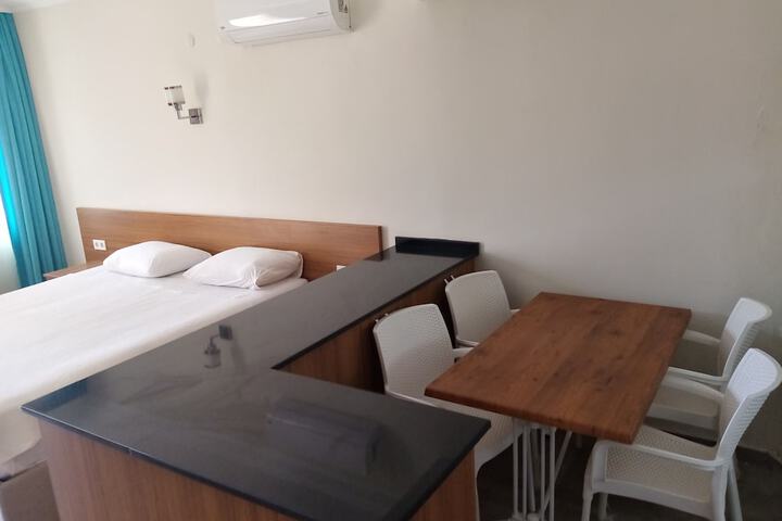 Room 14 of 47