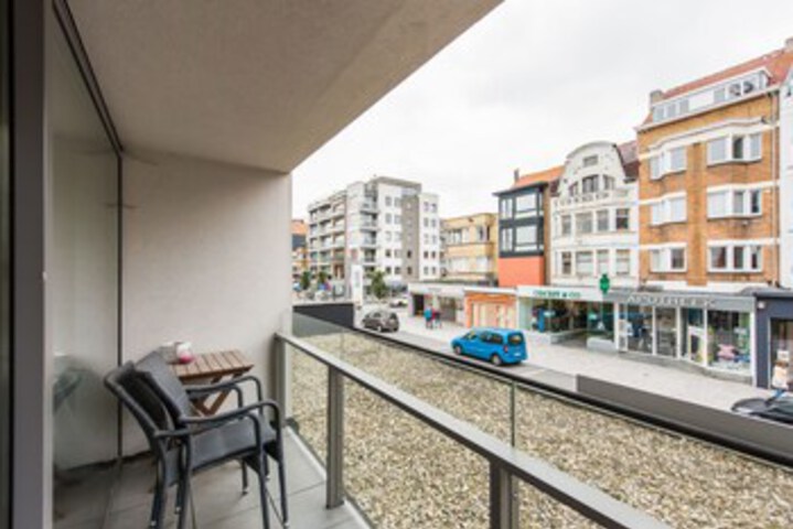 Terrace/Patio 3 of 14