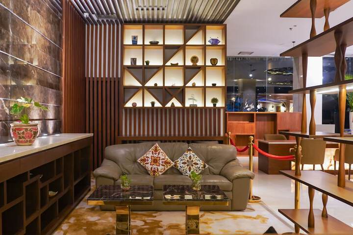 Hotel Interior 7 of 235