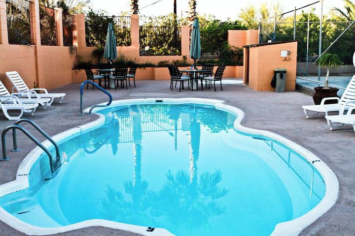 Pool 15 of 19