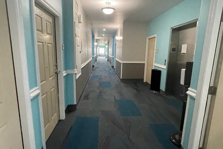 Ballroom/Hall 105 of 115