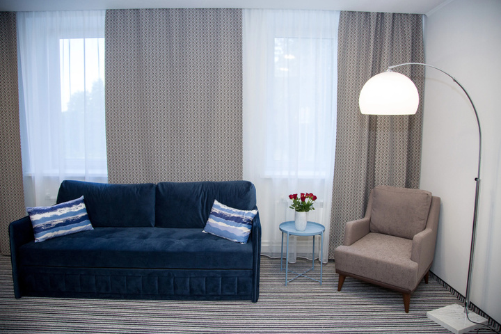 Room 22 of 32