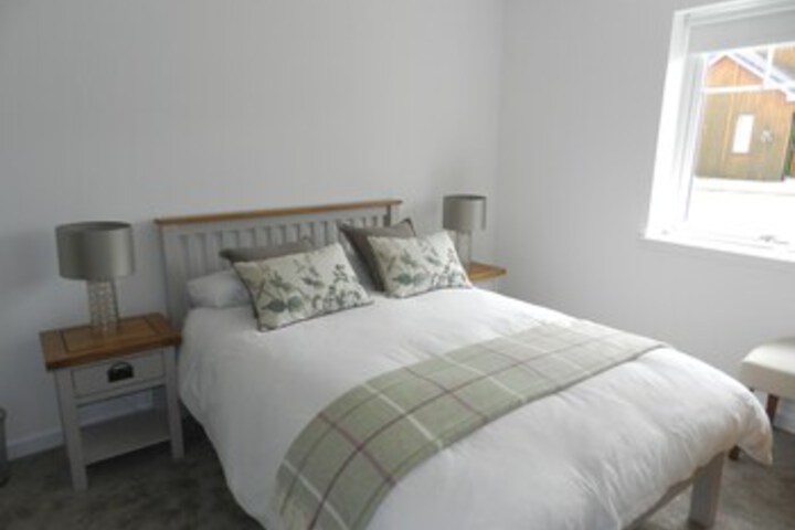 Room 8 of 8