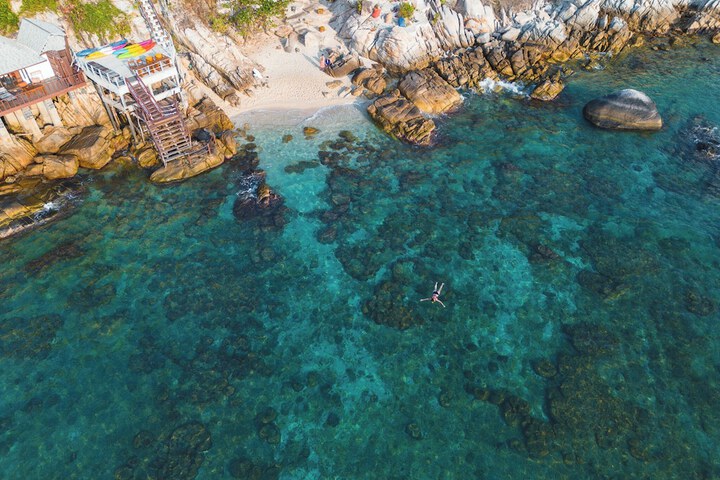 Beach 192 of 203
