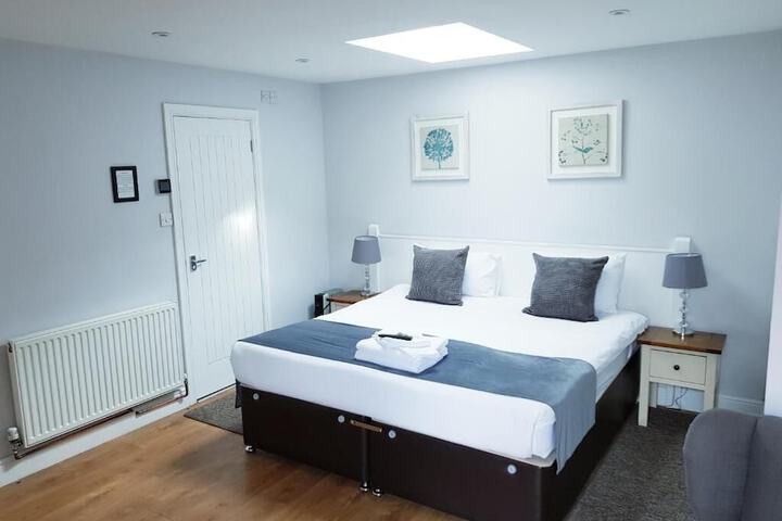 Room 4 of 64