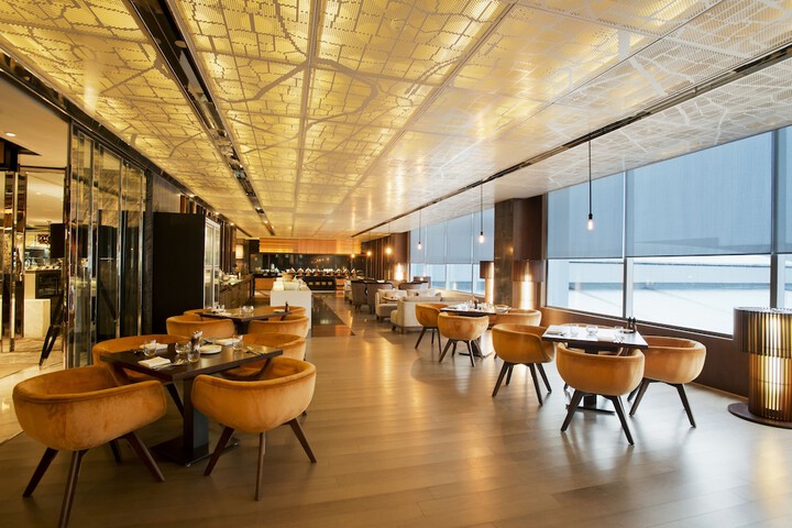 Dining 54 of 79