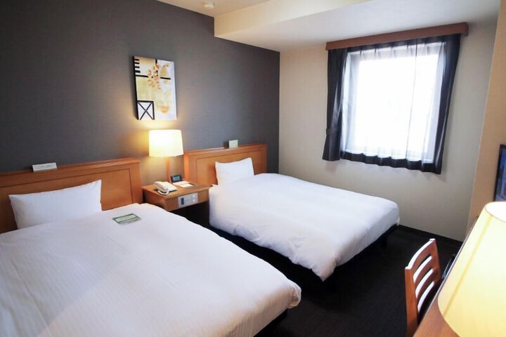 Room 17 of 53