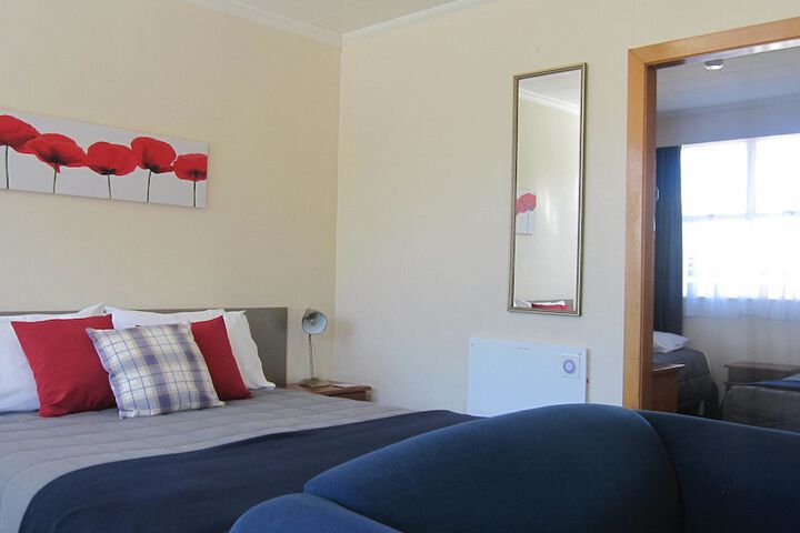 Room 22 of 53