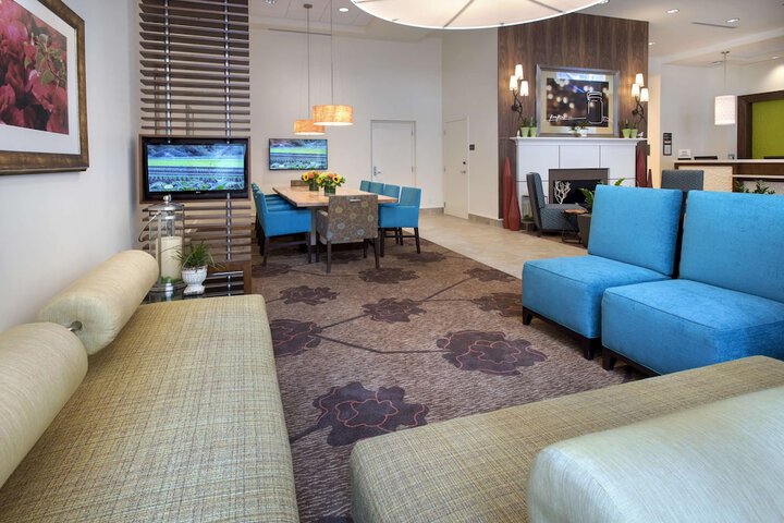 Hilton Garden Inn Chicago Downtown Riverwalk
