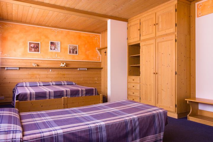 Room 7 of 23