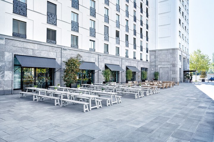 Terrace/Patio 40 of 45
