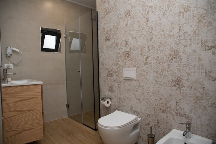 Room 20 of 40