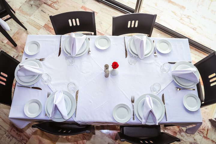 Dining 104 of 147