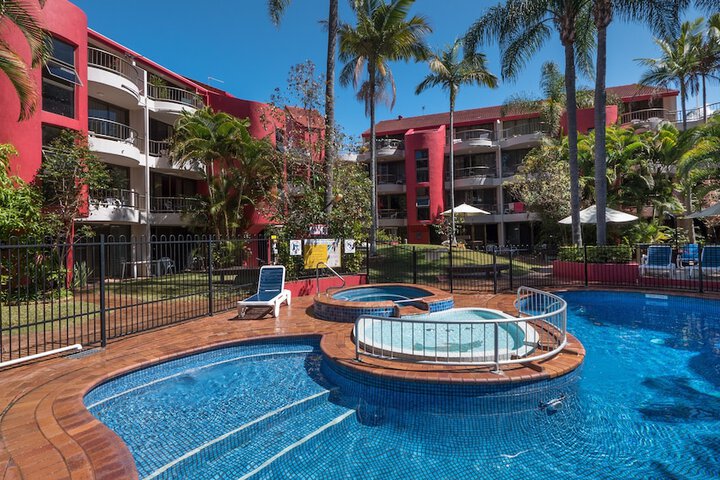 Pools & Facilities