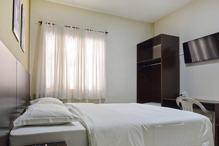 Room 5 of 22
