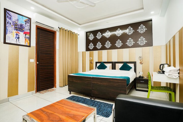 Room 10 of 41