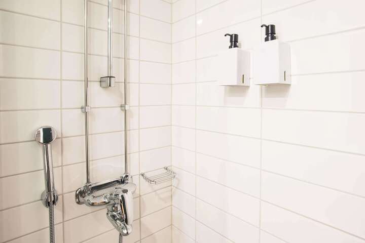Room 34 of 51