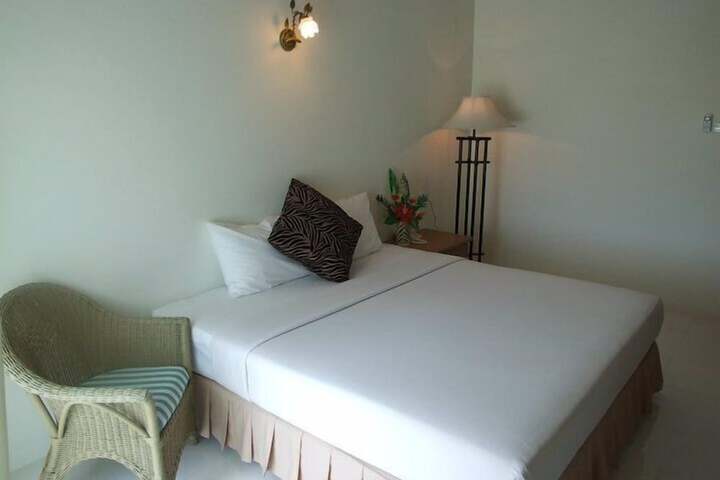 Room 16 of 31
