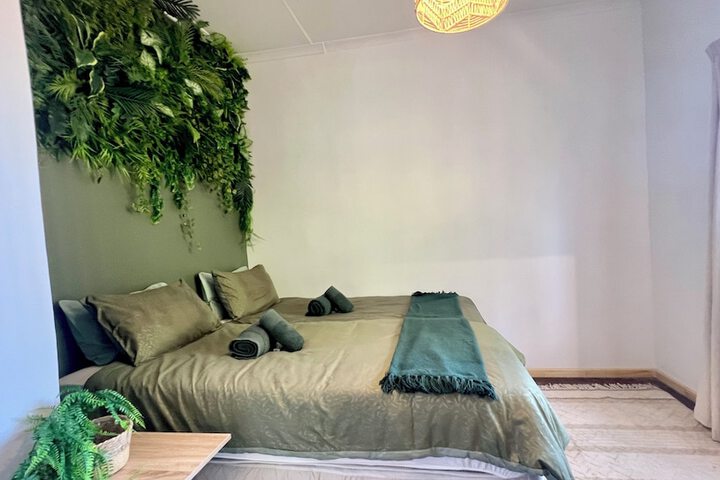 Room 28 of 159