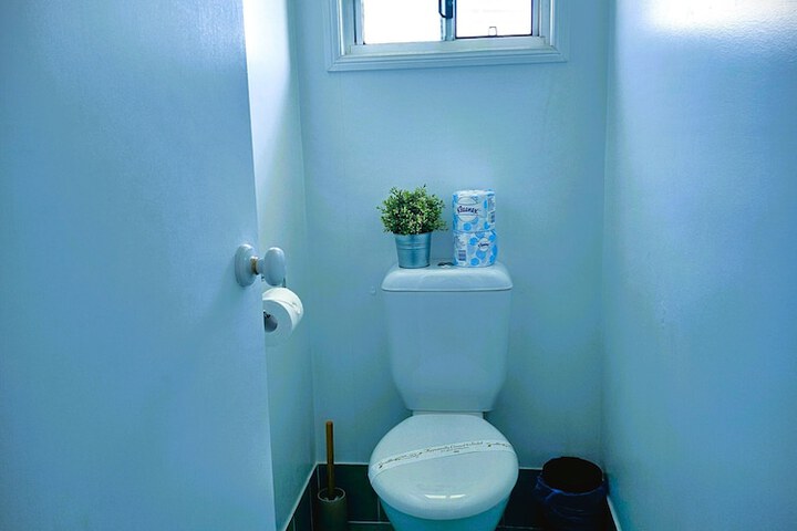 Room 65 of 96