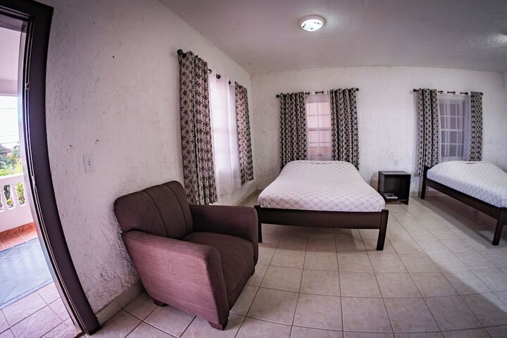Room 37 of 64