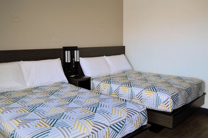 Room 6 of 19