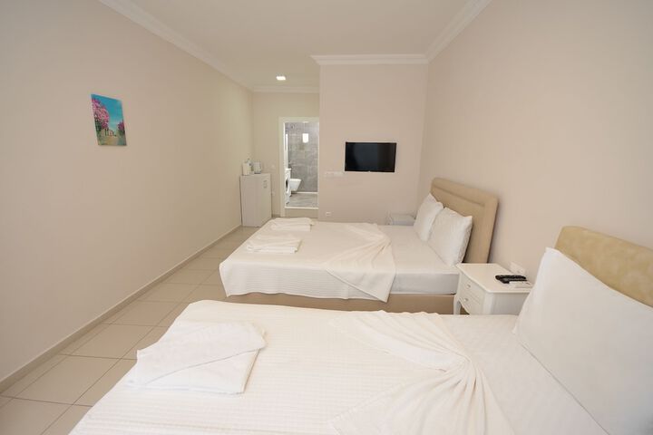 Room 9 of 44