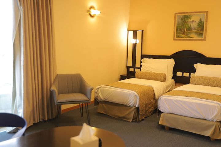 Room 31 of 86