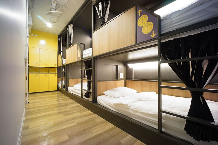 Room 18 of 47