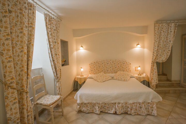 Room 19 of 52