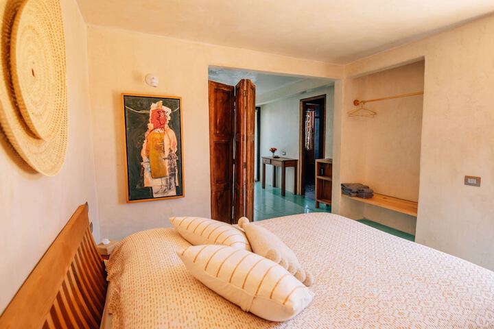 Room 44 of 118