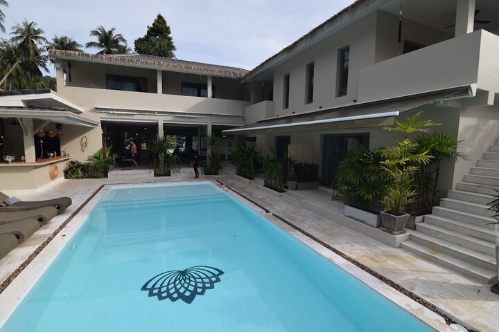 Pool 74 of 112