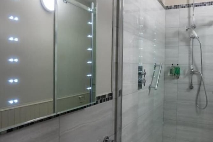Bath Photo