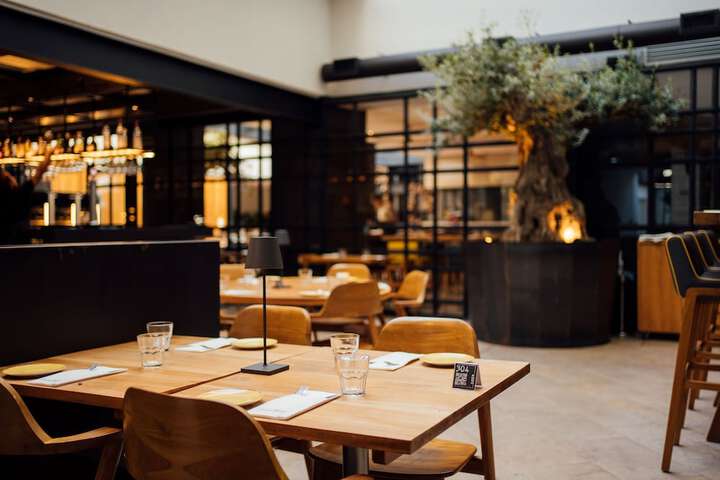Dining 50 of 56