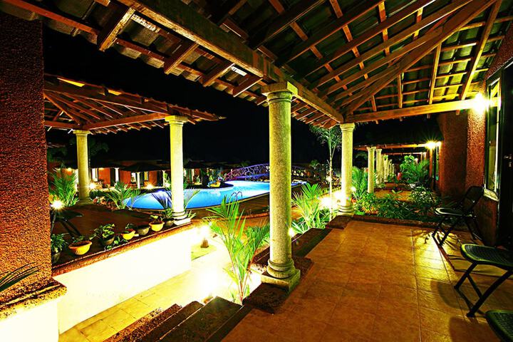 Terrace/Patio 8 of 37