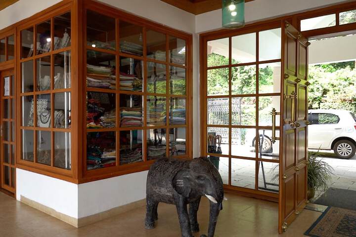 Gift Shop 34 of 57
