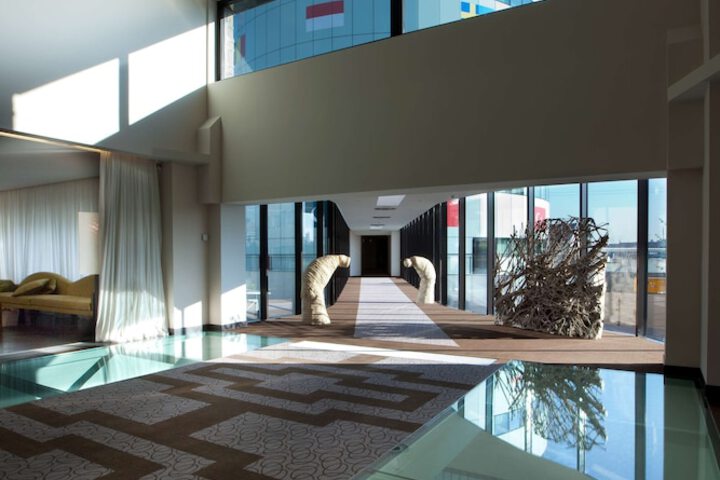 Hotel Interior 6 of 139