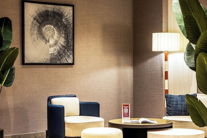 Guest Lobby