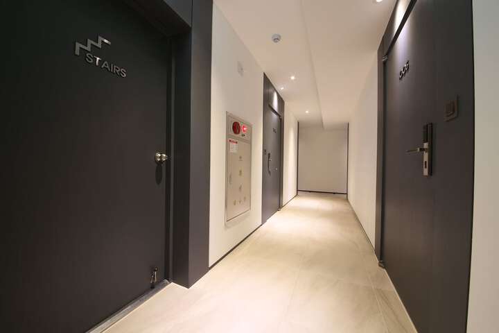 Ballroom/Hall 98 of 117