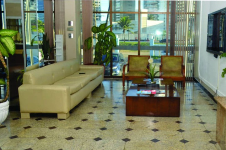Guest Lobby