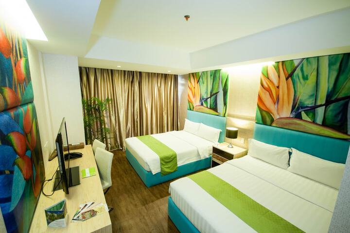 Room 3 of 64
